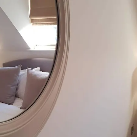 Modern Apartment In The Heart Of Oxford With Secure Underground Parking Exterior photo