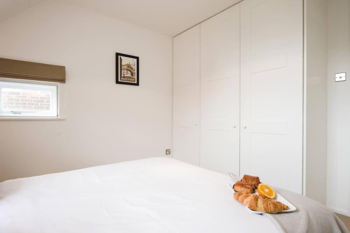 Modern In The Heart Of With Secure Underground Parking Oxford
