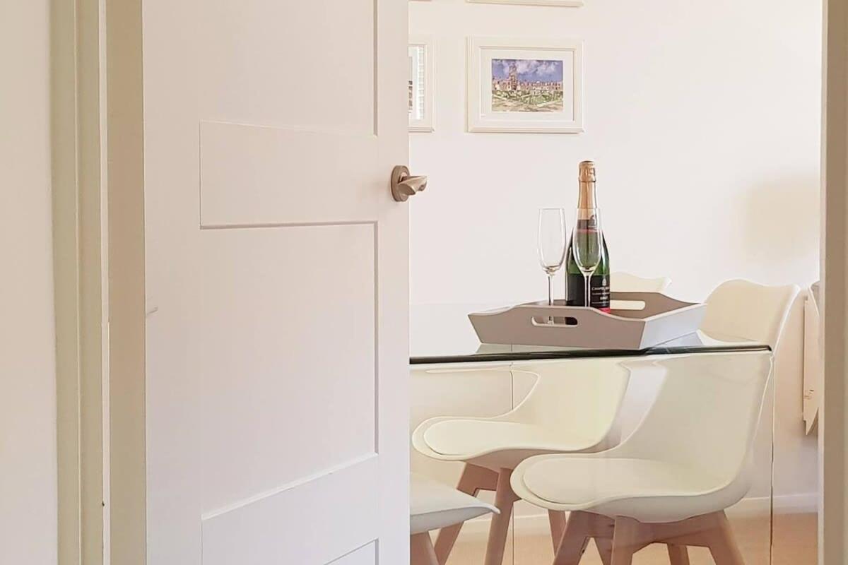 Modern In The Heart Of With Secure Underground Parking Apartamento *