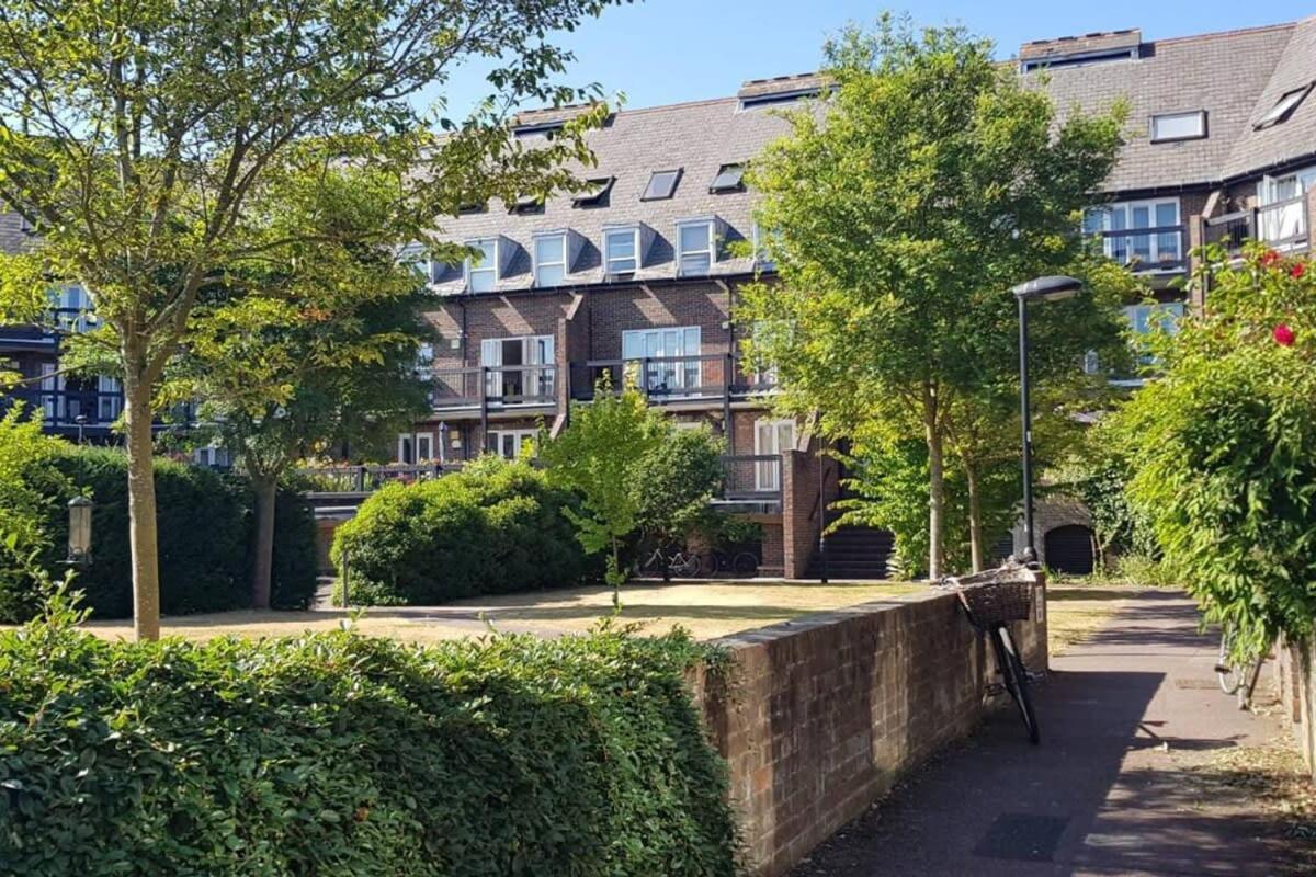 Apartment Modern In The Heart Of With Secure Underground Parking